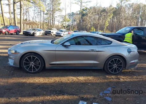 2020 Ford Mustang Ecoboost Fastback z USA, uszkodzony, nr VIN 1FA6P8TH9L5169307